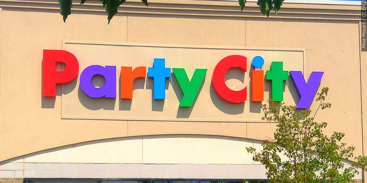 Party City to close all stores [Video]