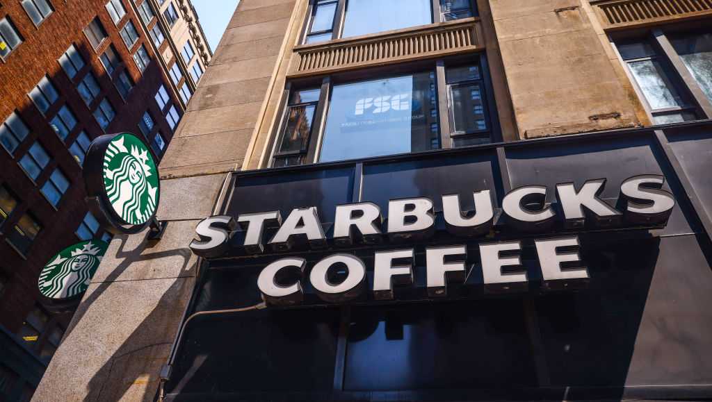 Starbucks Workers Plan Strike Over Contract Talks [Video]