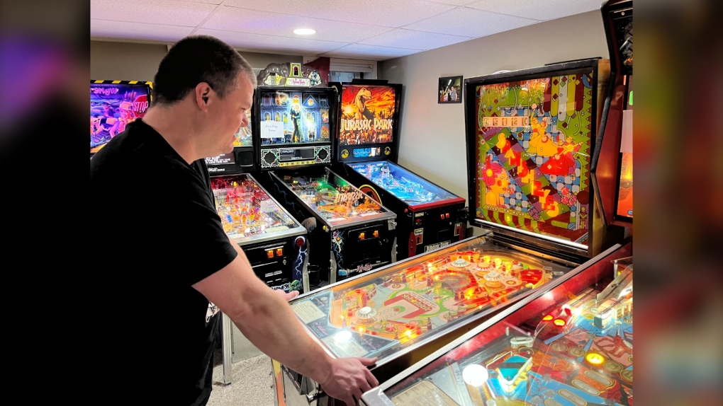 Pinball players with prowess welcome in the Manitoba Pinball League [Video]