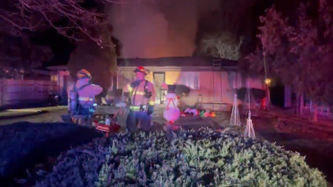 House fire burning near Fillmore Street causes traffic delays on New Year’s Day [Video]