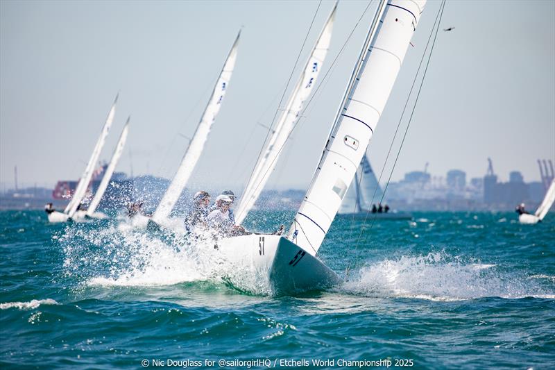 Etchells Pre-World Championship at Royal Brighton Yacht Club [Video]