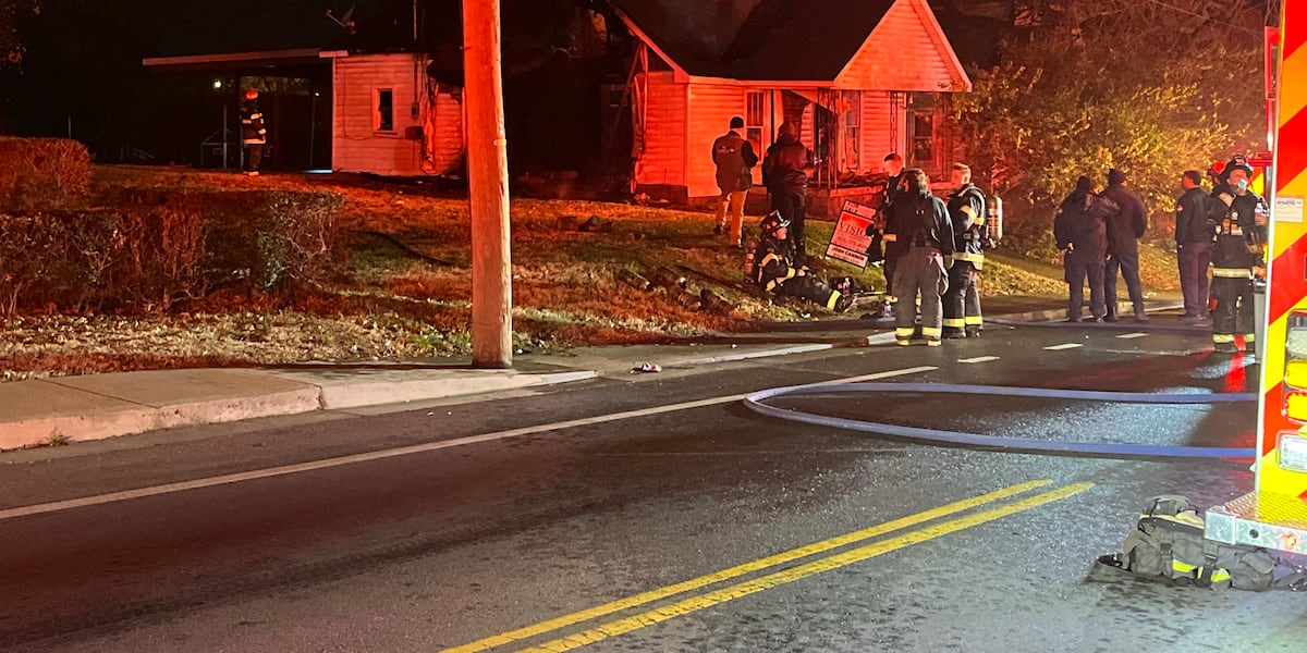 House catches fire in Hadley-Washington neighborhood [Video]