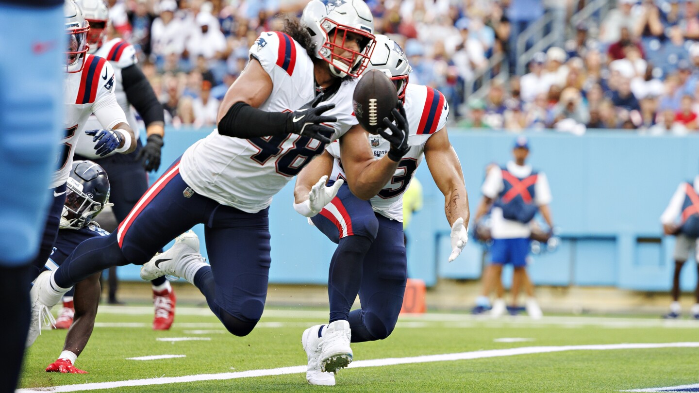 Patriots LB Jahlani Tavai on booing fans: They have to understand it’s a work in progress [Video]