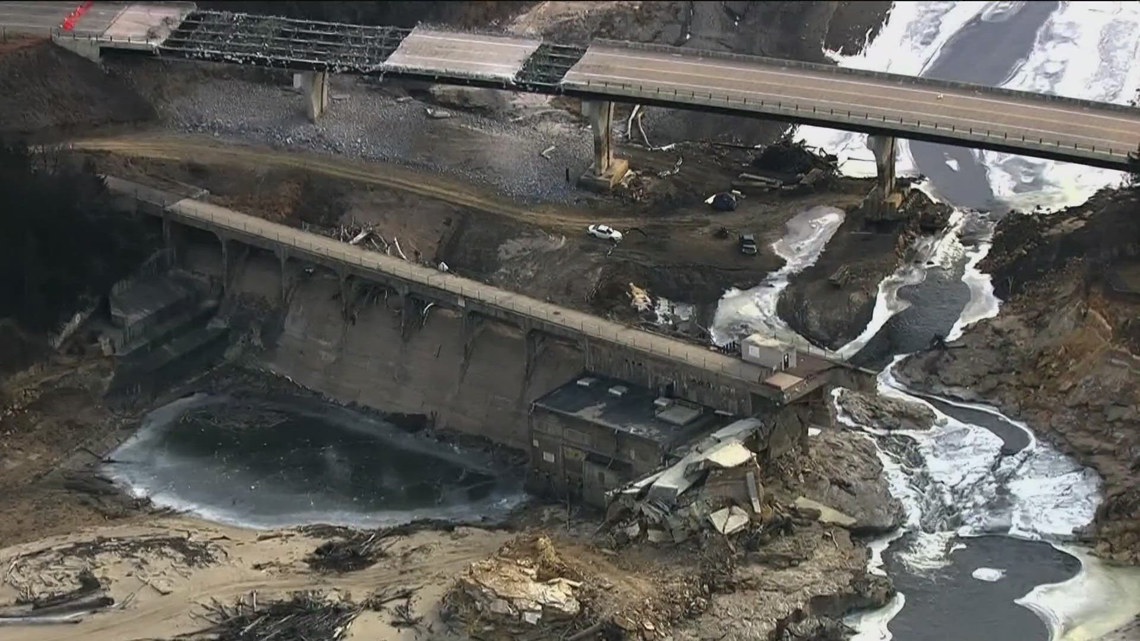 Rapidan Dam bridge coming down [Video]