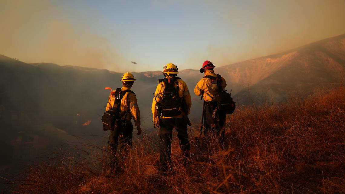 Los Angeles fires burn more than 10,000 homes, businesses [Video]