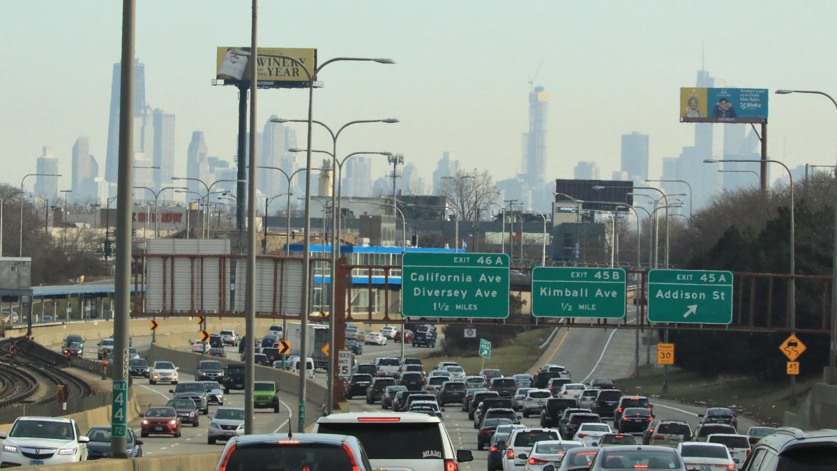 Could New York congestion zone model be followed in Chicago?  NBC Chicago [Video]