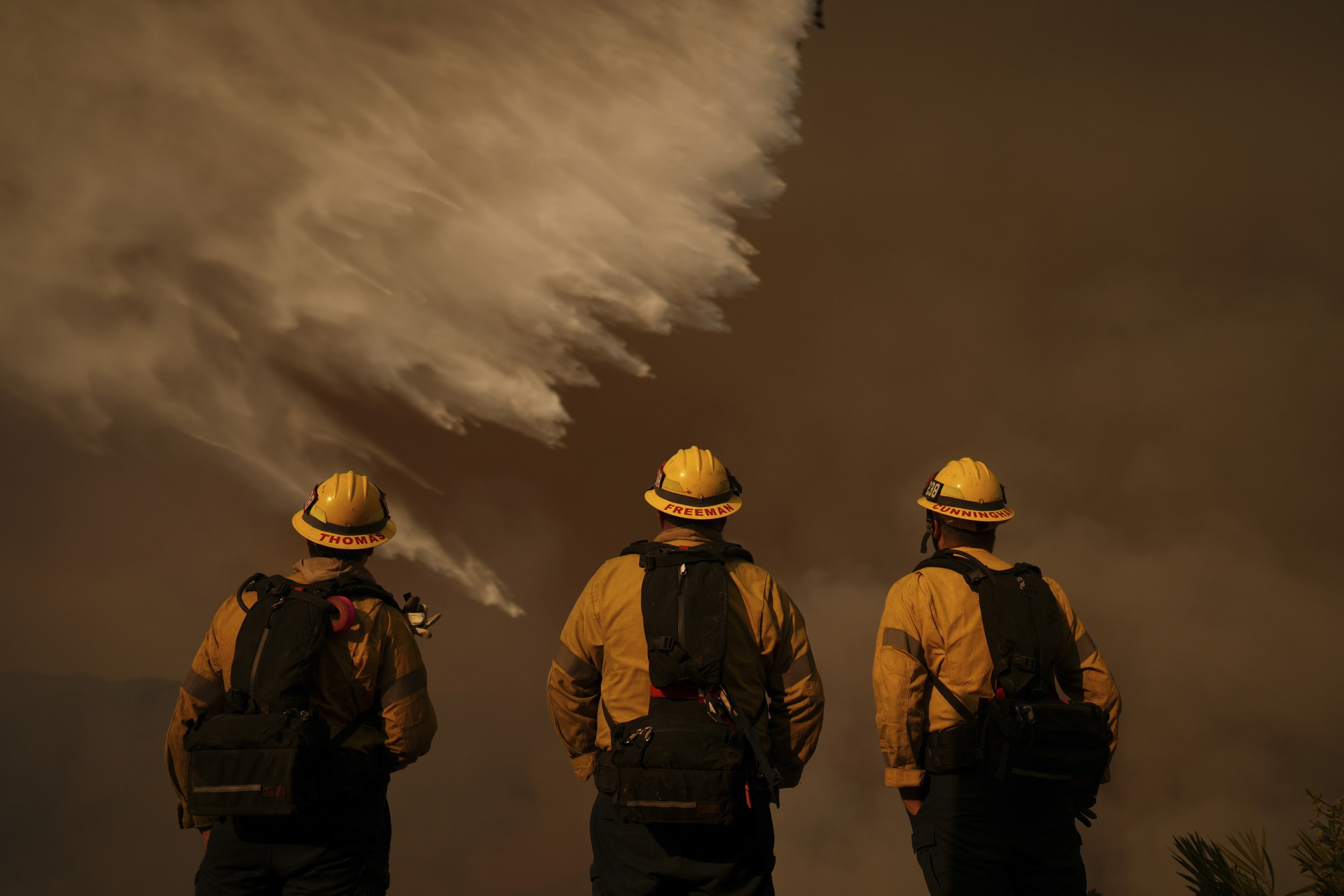 Why L.A’.s Urban Smoke May Be More Dangerous Than Typical Fires [Video]