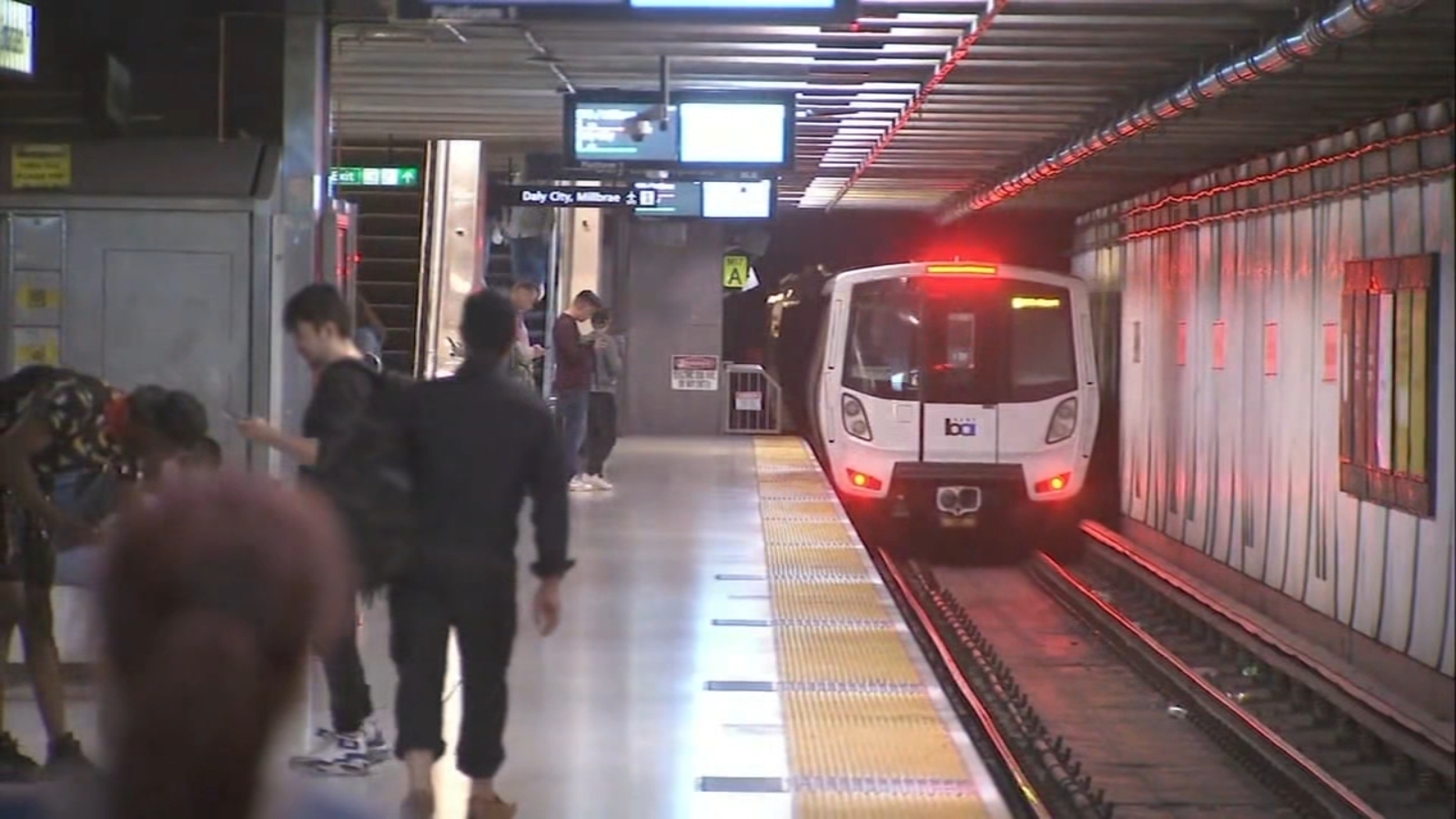 BART’s ‘The Big Sync’ plan: Billion-dollar project with other Bay Area transit agencies to improve safety, wait time [Video]