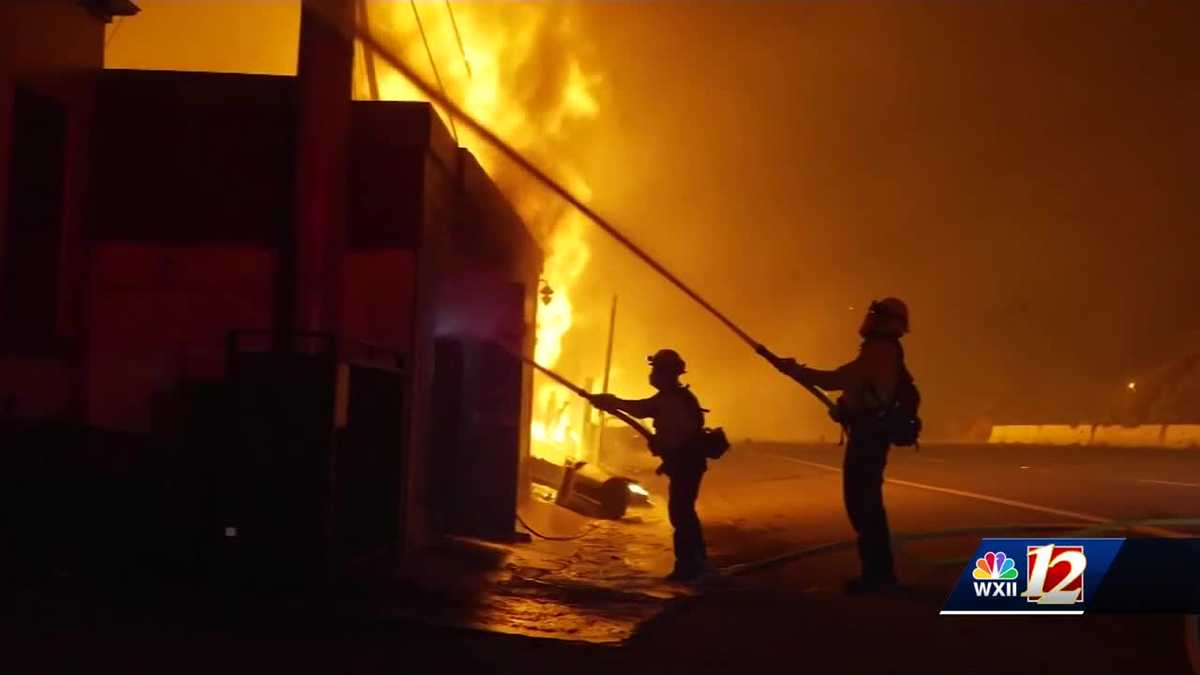 Elon University students evacuate from East Hollywood [Video]