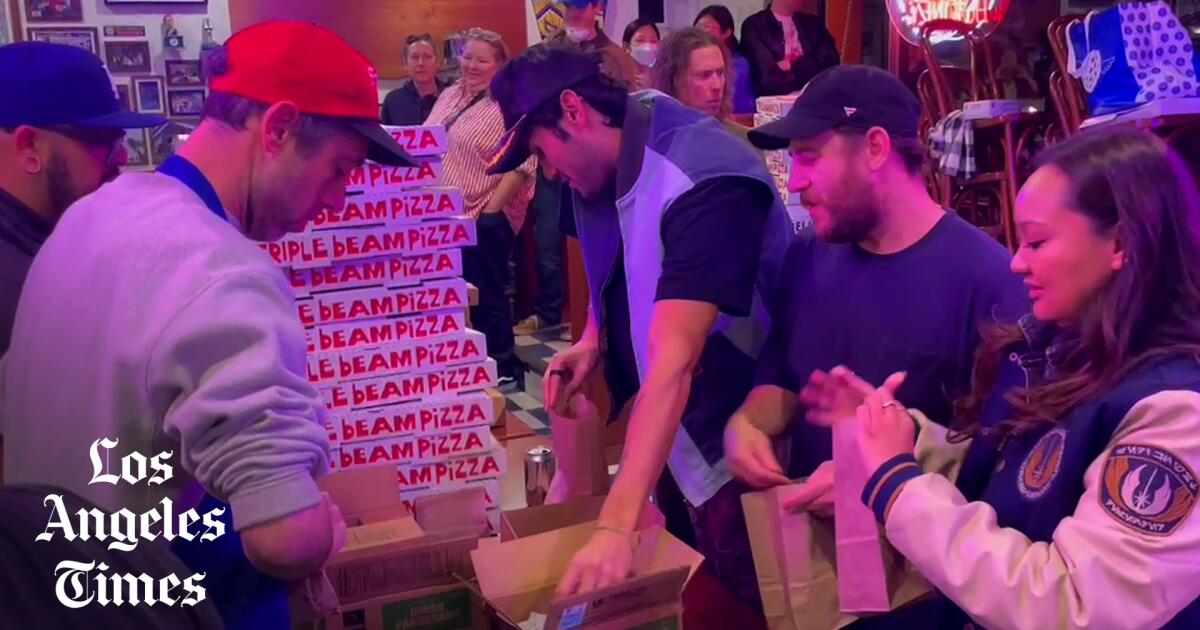 L.A.s newly formed Pizza Alliance sends hundreds of free pizzas to those in need [Video]