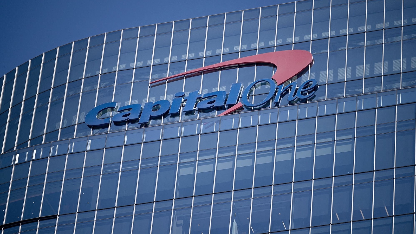 Capital One issues today: Bank says ‘technical issue’ is affecting some customers’ ability to get money [Video]