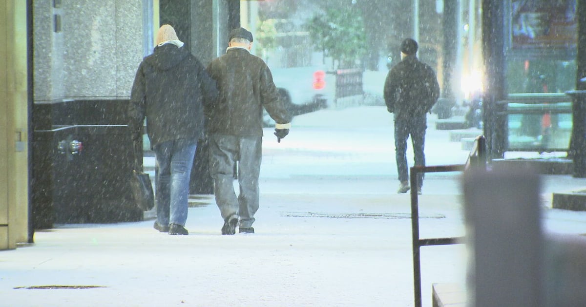 Second snowfall of the year creates rare winter scene in Charlotte  WSOC TV [Video]