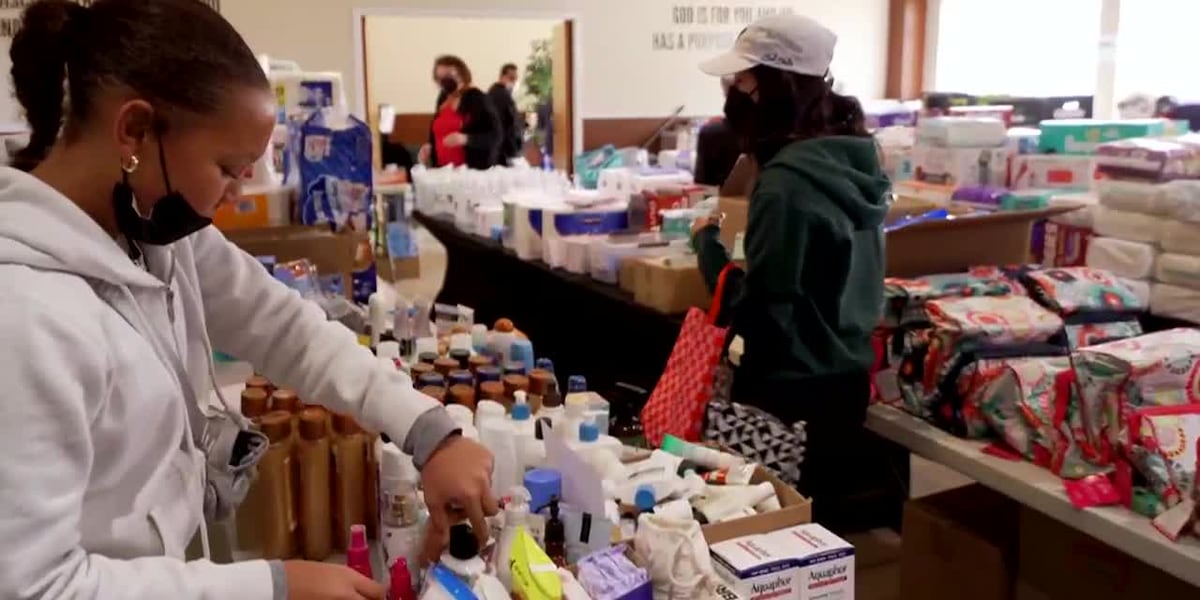 Communities support families during CA fires [Video]