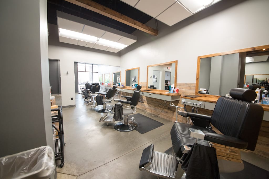 Haircuts for Men in Tulsa [Video]