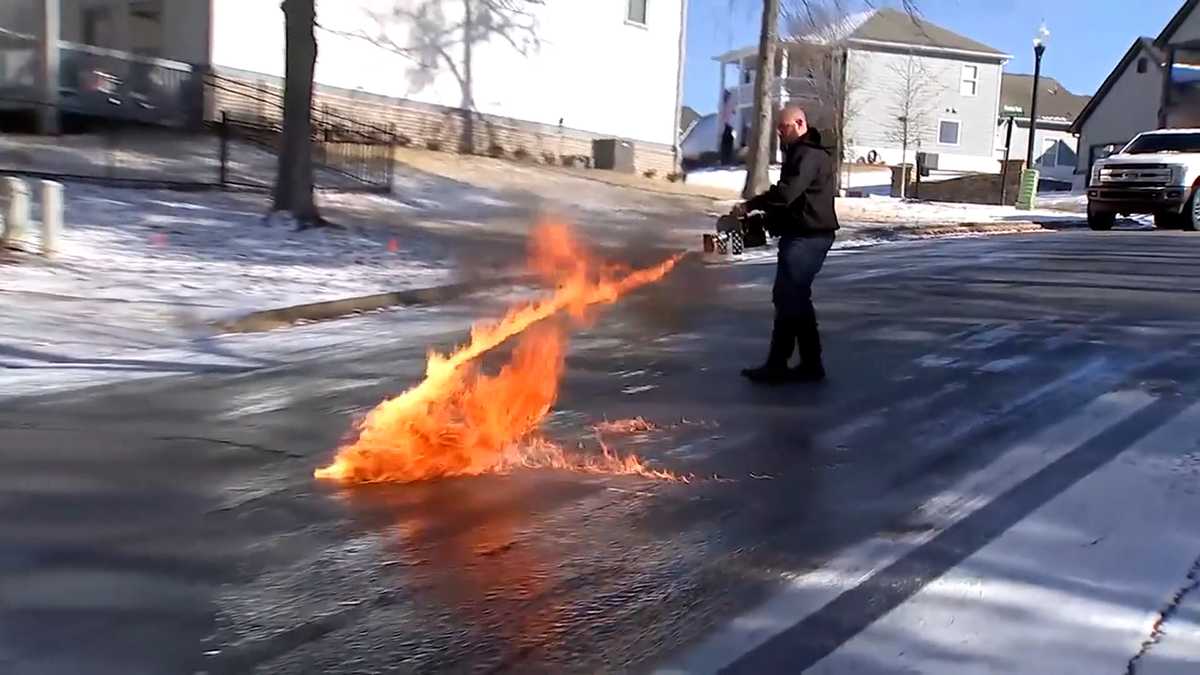 Man uses flamethrower to clear snow- and ice-covered street in Georgia [Video]